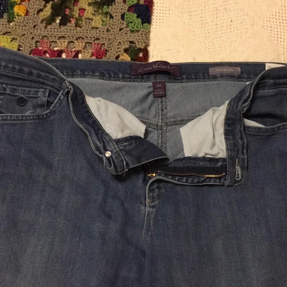 Comfy Amanda cut jeans